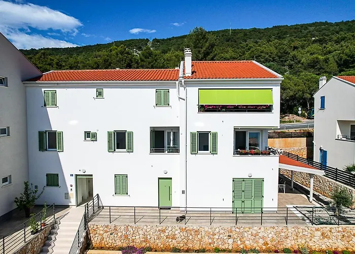 Apartment Bine